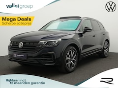Volkswagen Touareg - R 3.0 TSi 360 pk eHybrid 4MOTION | EXCL. BTW / Grijs kenteken | Panoramadak | Trekhaak | L