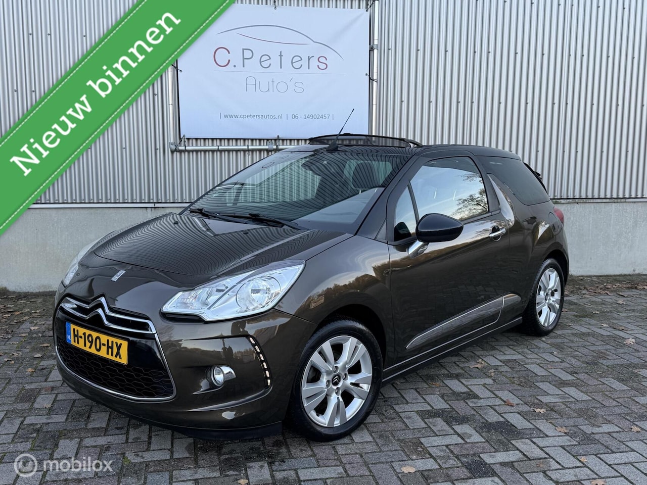 Citroën DS3 Cabrio - 1.2 VTi So Chic 2013 / Vouwdak Cabriolet / Climate / Bluetooth / NAP - AutoWereld.nl