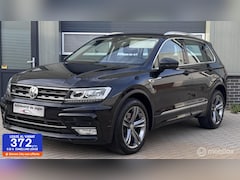 Volkswagen Tiguan - 2.0 TSI 4Motion R-LINE/ DEALER ONDERHOUDEN