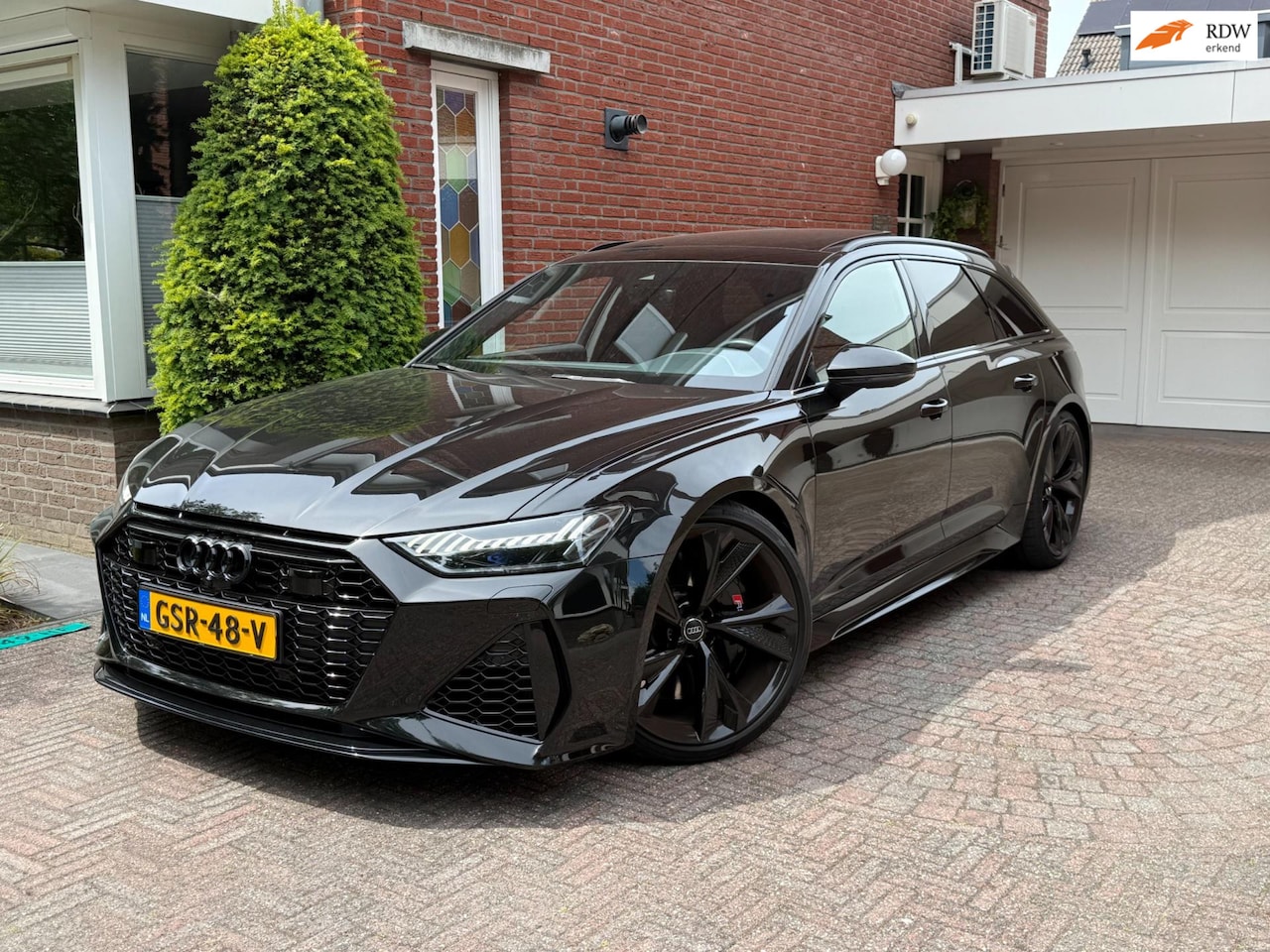 Audi RS6 - 4.0 V8 Quattro 600PK Pano Matrix B&O 4WST Black Optik - AutoWereld.nl