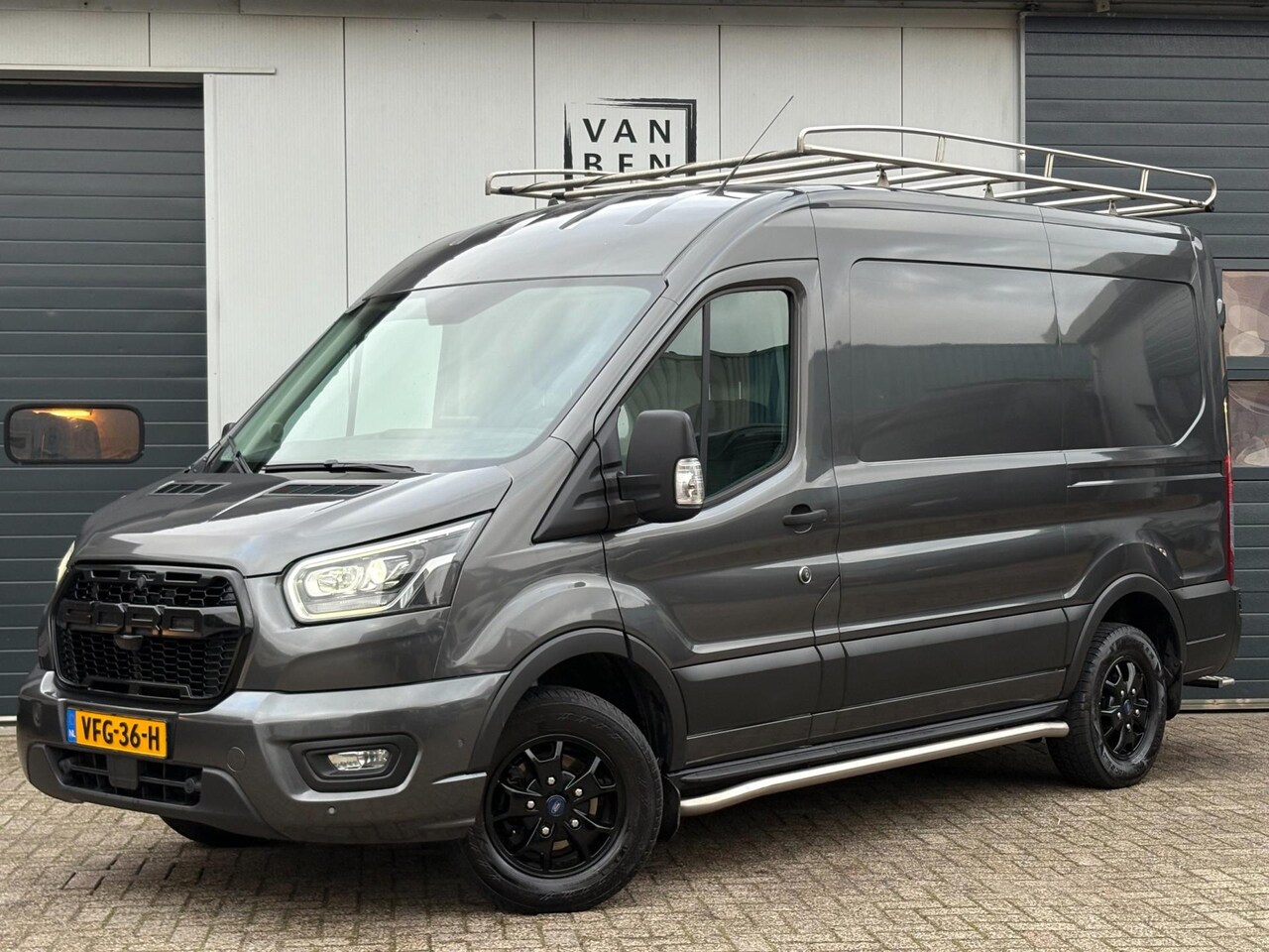 Ford Transit - 350 2.0TDCI 185pk L2H2 RWD 3.5t Trekgewicht Camera Xenon - AutoWereld.nl
