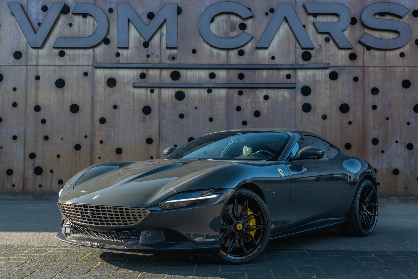 Ferrari Roma - 3.9 V8 HELE | NOVITEC | Full ADAS | Magneride | Pass. Display | Smartphone | - AutoWereld.nl