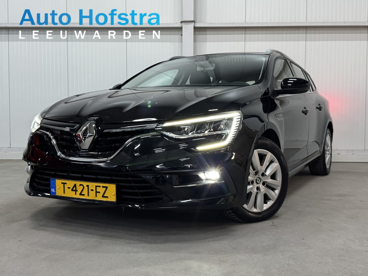 Renault Mégane Estate - 1.3 TCe 141 PK 140 Equilibre KEY-LES NAVI CLIMA 2X-PDC - AutoWereld.nl