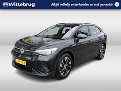 Volkswagen ID.4 - Life 77 kWh / WARMTEPOMP/ PARK. SENSOREN/ APP CONNECT/ STOELVERWARM./ GETINT GLAS/ 19" LMV