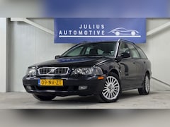 Volvo V40 - 1.8 Europa Leer Nieuwe APK Garantie Clima