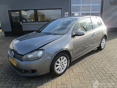 Volkswagen Golf - 1.2 TSI Comfortline
