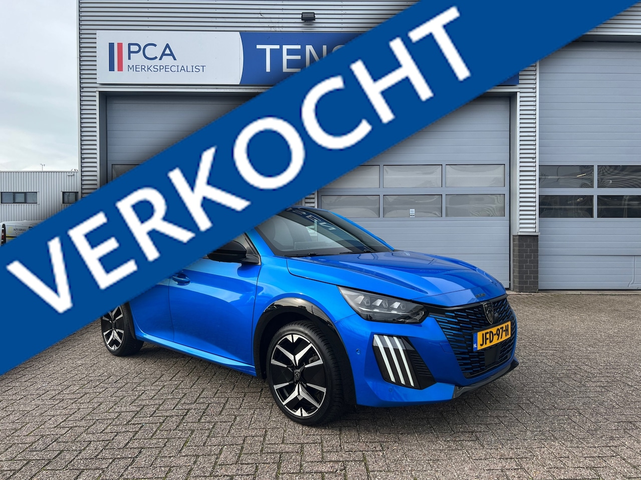 Peugeot 208 - Hybrid 145 e-DCS6 GT | Half leer | Navigatie | Adaptieve Cruise control | 360 Camera| Keyl - AutoWereld.nl