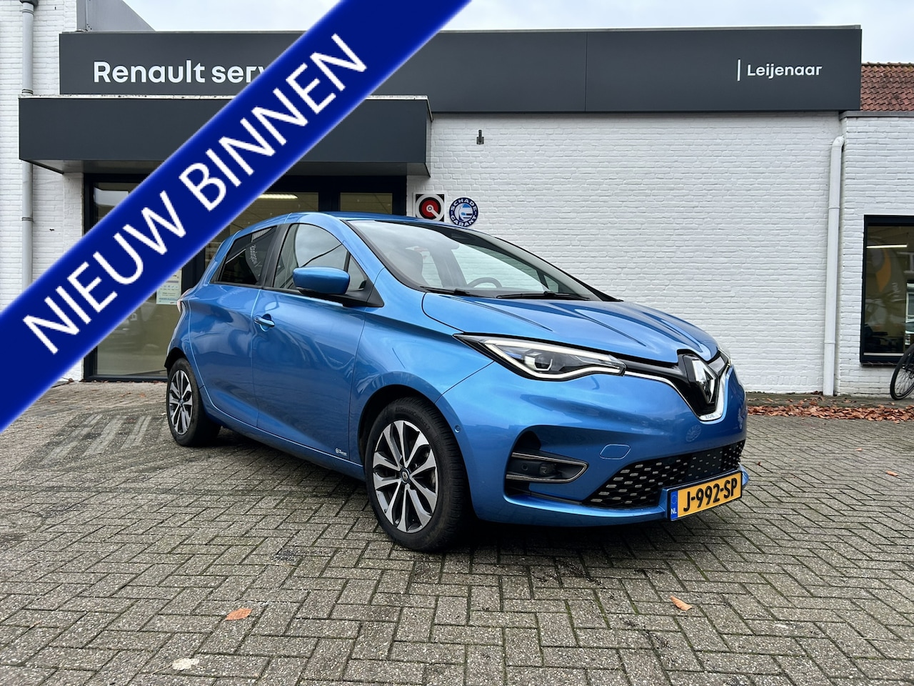 Renault Zoe - R135 Intens 52 kWh | Achteruitrijcamera | Parkeersensoren | Stoelverwarming | Stuurverwarm - AutoWereld.nl