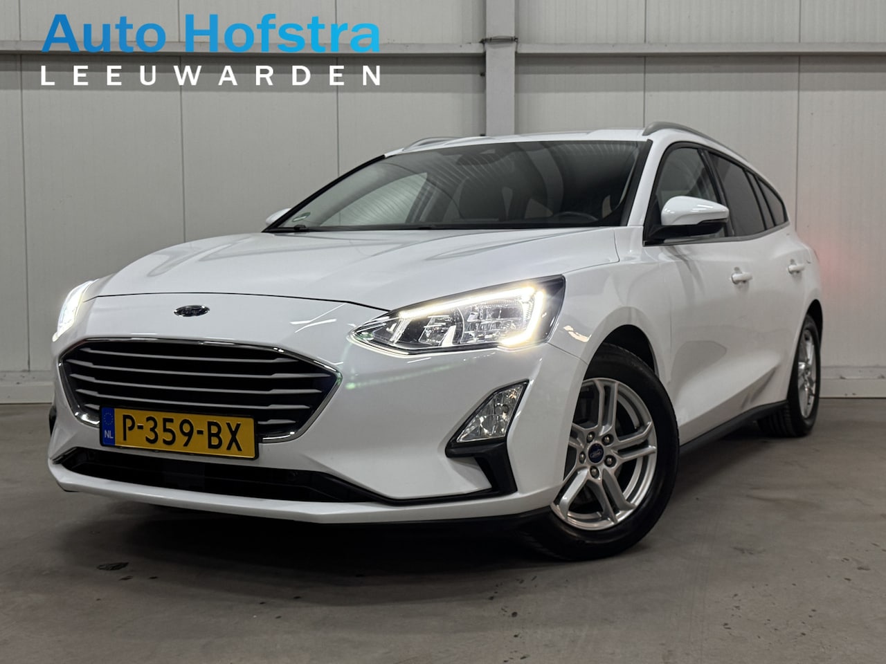 Ford Focus Wagon - 1.0 TURBO EcoBoost Edition Business LED NAVI CAMERA TREKHAAK LMV - AutoWereld.nl