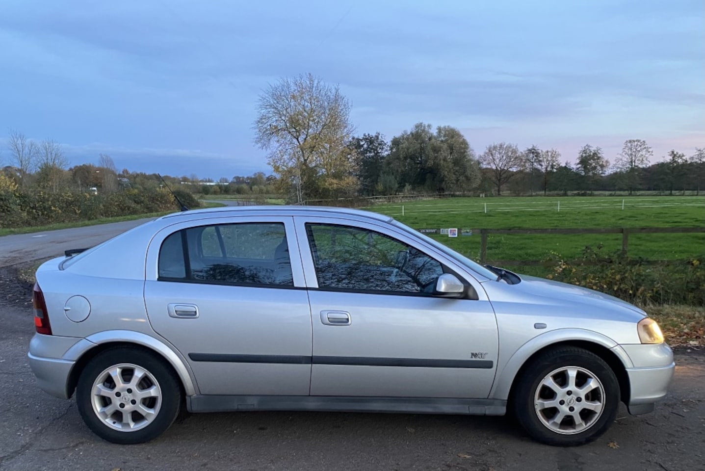 Opel Astra - 1.6 Njoy 1.6 Njoy - AutoWereld.nl