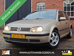 Volkswagen Golf - 1.6-16V - Nwe. APK / Garantie / Airco / Trekhaak