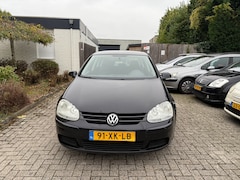 Volkswagen Golf - 1.6 FSI Optive 3