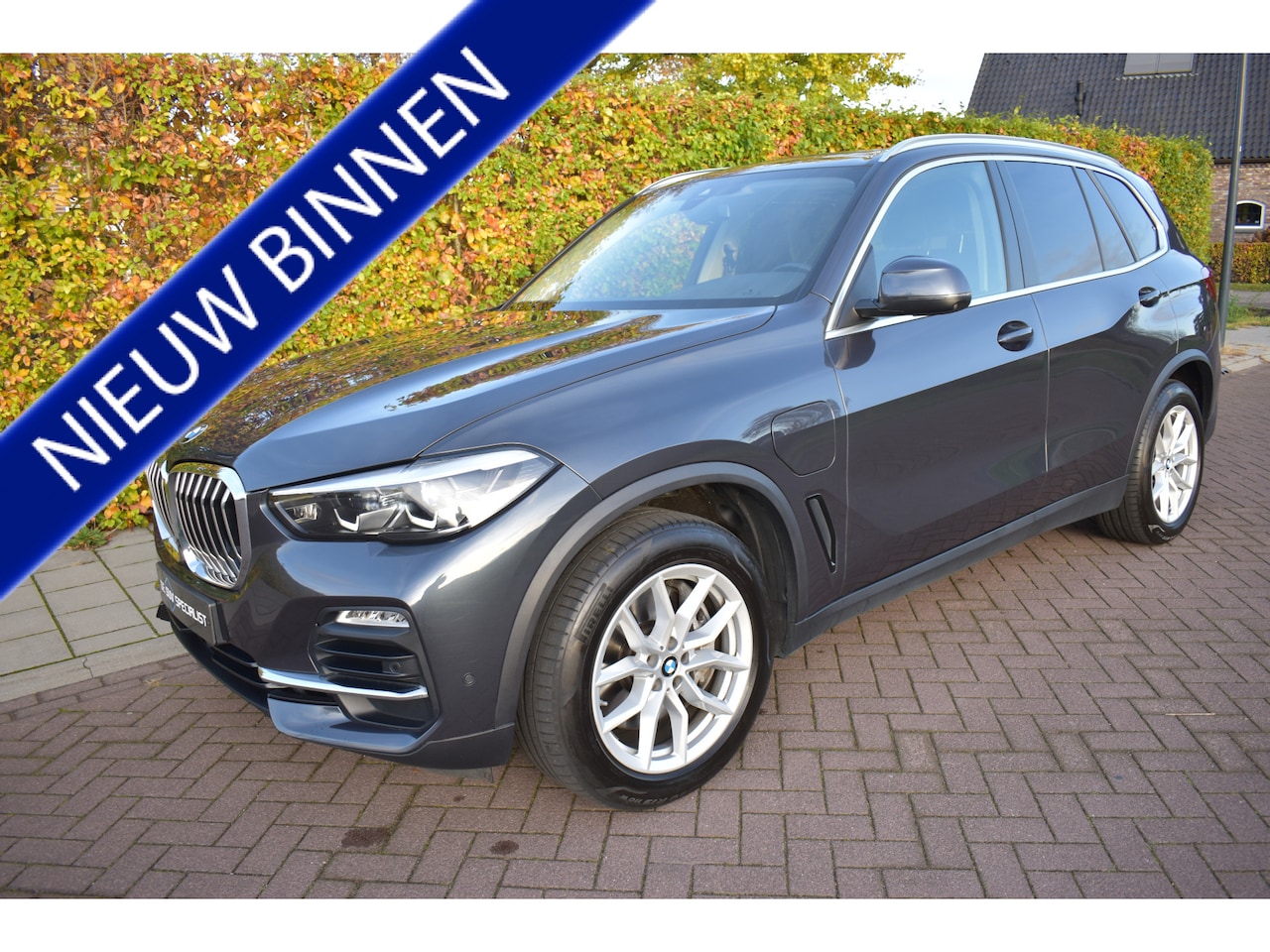 BMW X5 - xDrive45e High Executive FULL PANO 84DKM! - AutoWereld.nl