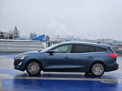 Ford Focus Wagon - 1.0 EcoBoost Titanium Business