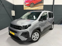 Peugeot Rifter - L1 Rolstoelauto 4+1 (Nieuw) - Alle Opties - Rolstoelvervoer - Direct Leverbaar