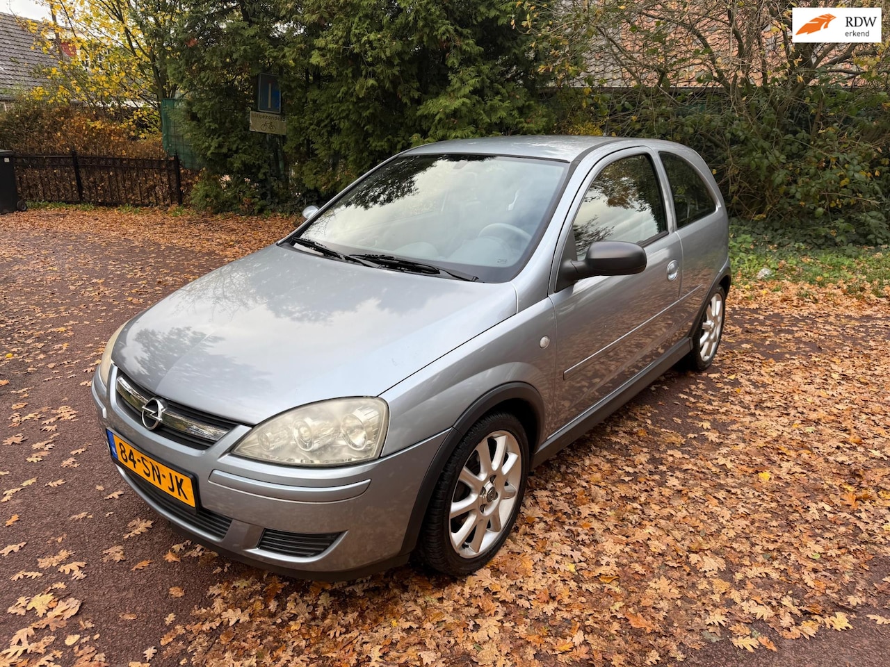 Opel Corsa - 1.4-16V Silverline / Airco / Apk / Nap / Lm / - AutoWereld.nl