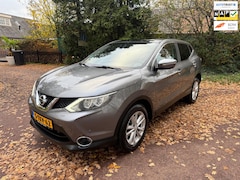 Nissan Qashqai - 1.2 Connect Edition / Navi / Pano / Camera / NAP / PDC /