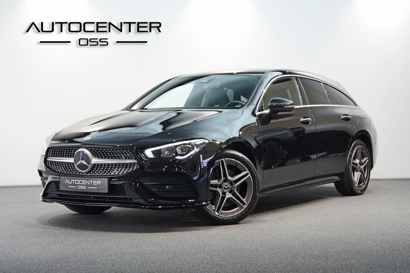 Mercedes-Benz CLA-klasse Shooting Brake - 250 e AMG ✅ WEGK. TREKHAAK ✅ ELEK.KLEP ✅ CAMERA ✅ CARPLAY  ✅ NAVI MBUX - AutoWereld.nl