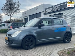 Suzuki Swift - 1.3 Shogun-APK-Carplay-Een bijzondere auto