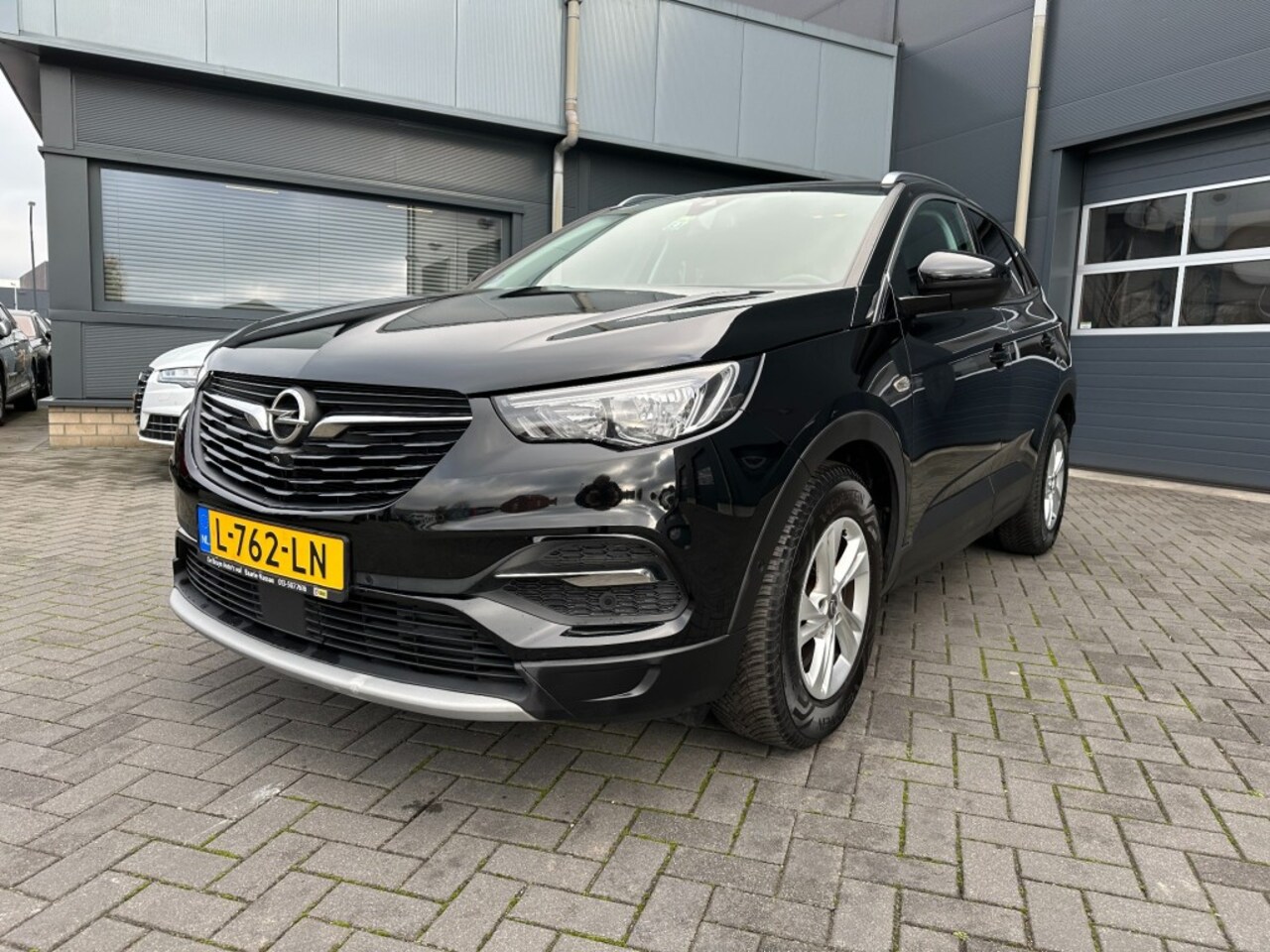Opel Grandland X - 1.2 Turbo Aut. Innovation Camera Leder Trekhaak - AutoWereld.nl