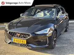 CUPRA Leon - 1.4 e-Hybrid VZ Copper Edition Pano/ Camera/ Memory stoel/ Keyless/ Led/ Sfeerverlichting