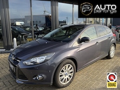 Ford Focus - 1.0 EcoBoost Titanium 125PK | NETTE STAAT | Distributieriem is Vervangen | Volledige Onder