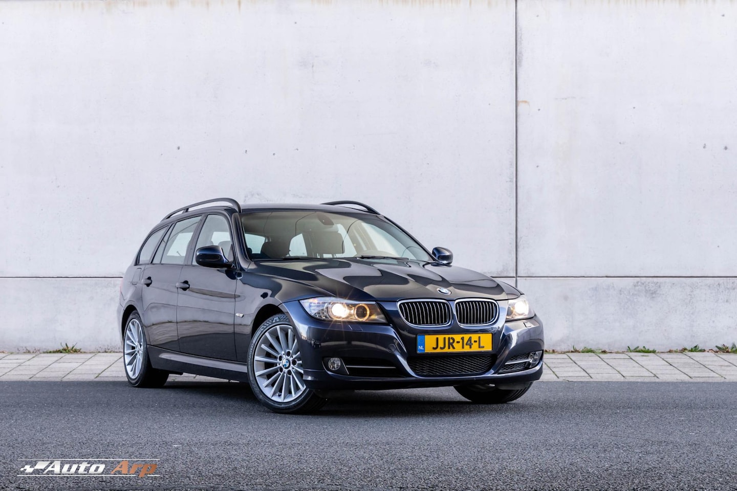BMW 3-serie Touring - 335xi 335xi - AutoWereld.nl