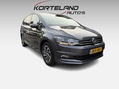 Volkswagen Touran - 1.4 TSI Highline SOUND NAVI CARPLAY TREKHAAK