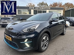 Kia e-Niro - Edition 64 kWh 3-fase lader | SOH 94% |1e eigenaar | Origineel Nederlands | Dealeronderhou