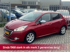 Peugeot 208 - 1.2 VTi Style 82PK 5 deurs NL AUTO NAP Navi l Trekhaak l Airco l LED l LMV NIEUWE DISTRIEB