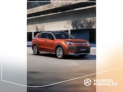 Volkswagen T-Roc - Eerste en Goedkoopste van NL 1.5 eTSI 116pk Life First Edition