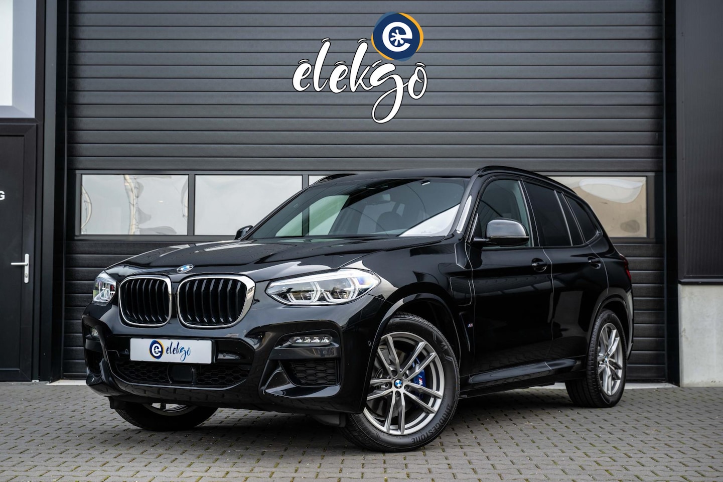 BMW X3 - XDrive30e M-SPORT | Head up Display | Trekhaak | Volledig digitaal display - AutoWereld.nl