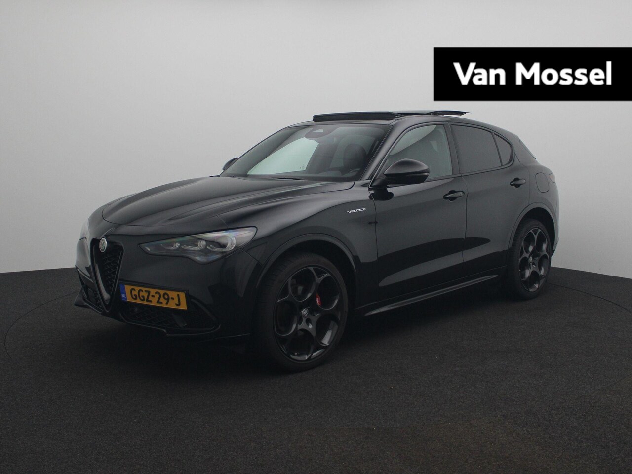 Alfa Romeo Stelvio - 2.0 T GME AWD Veloce AUT. | Navi | Stoelverwarming | Leder | Elektrische Stoelen | Panoram - AutoWereld.nl