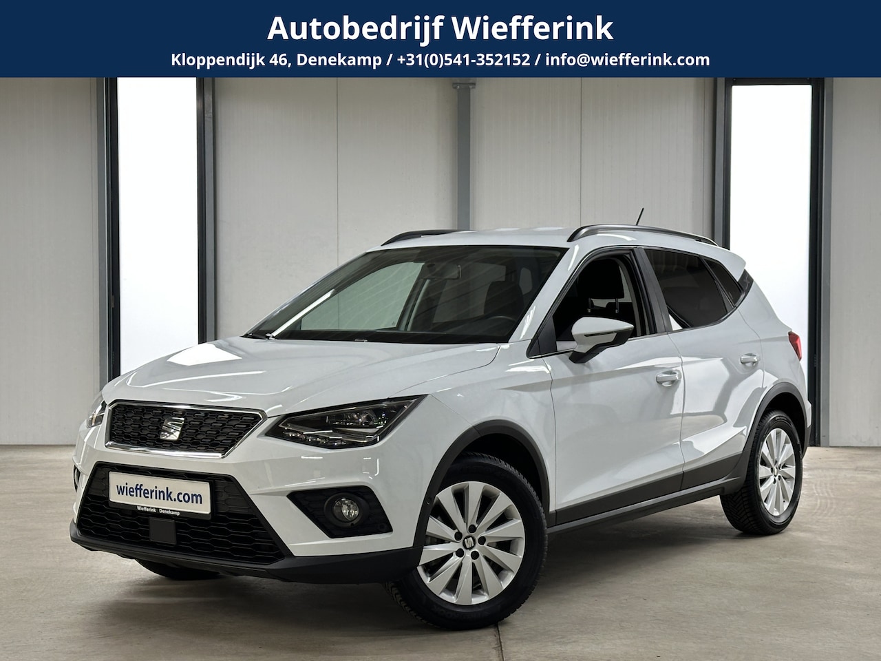SEAT Arona - 1.0 TSI Style 95 pk | LED | Navi | Camera | Beats | Trekhaak | - AutoWereld.nl
