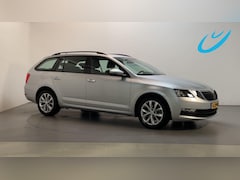 Skoda Octavia Combi - 1.0 TSI Greentech Business Edition Navigatie Parkeersensoren DAB+ App-Connect