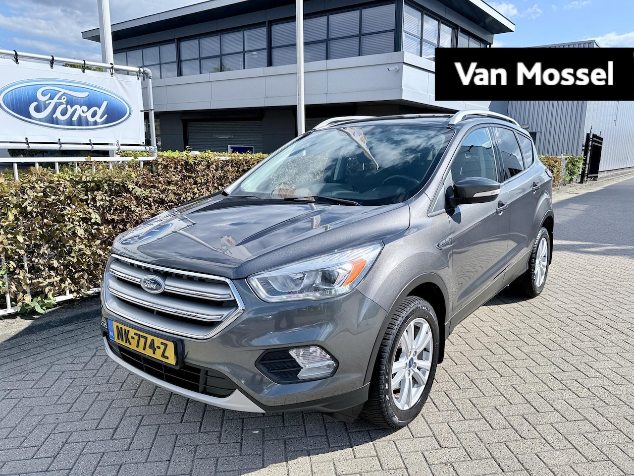 Ford Kuga - 1.5 EcoBoost Trend Ultimate Navigatie | Climate Controle | Trekhaak 2000kg trekgewicht! - AutoWereld.nl