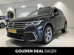 Volkswagen Tiguan - 1.4 TSI eHybrid R-Line Business+ 245 PK DSG | Automaat | Panoramadak | Digital Cockpit Pro