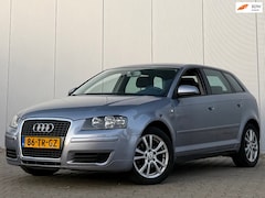 Audi A3 Sportback - 1.6 Attraction Navi Cruise