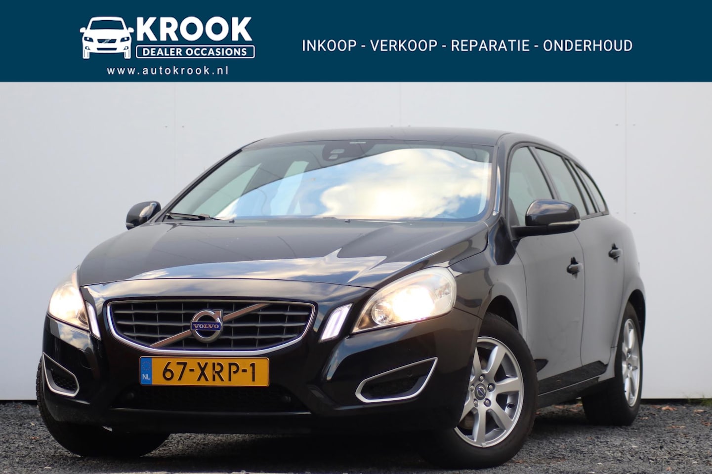 Volvo V60 - 1.6 T3 Momentum | Automaat | 2012 | - AutoWereld.nl