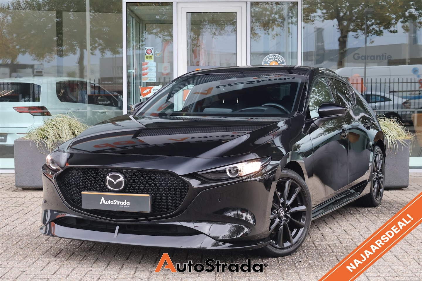 Mazda 3 Sport - Hatchback Skyactiv-G Sportive 150pk | AeroPack | ACC | Bose | Climate | Stoelverwarming | - AutoWereld.nl