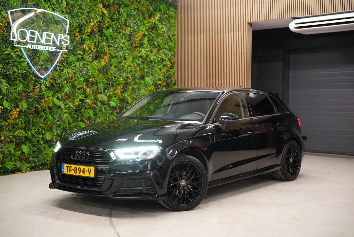 Audi A3 Sportback - 1.5 TFSI S-Line / Keyless / LED / Cruise / PDC - AutoWereld.nl