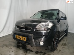 Kia Soul - 1.6 CRDi X-ecutive SCHADEAUTO