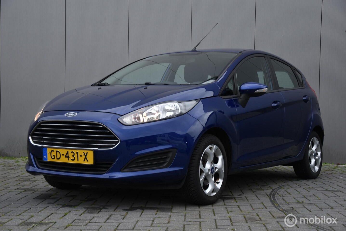 Ford Fiesta - 1.0 Style | Airco | Navigatie | Volledig onderhouden - AutoWereld.nl