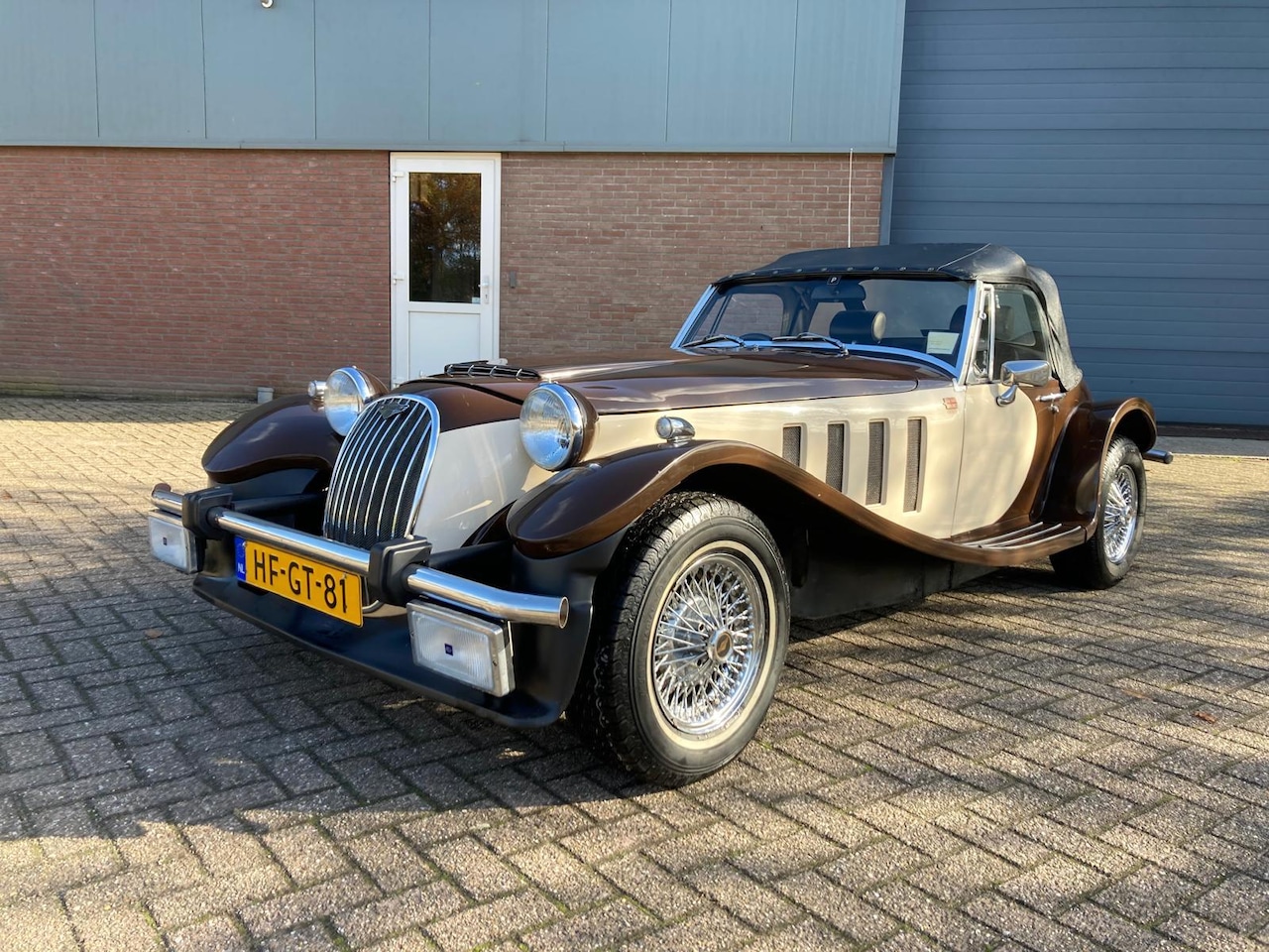 Panther Lima - Panther Lima 2.3 Auto is 30 jaar van zelfde eigenaar geweest. Altijd binnen gestaan - AutoWereld.nl