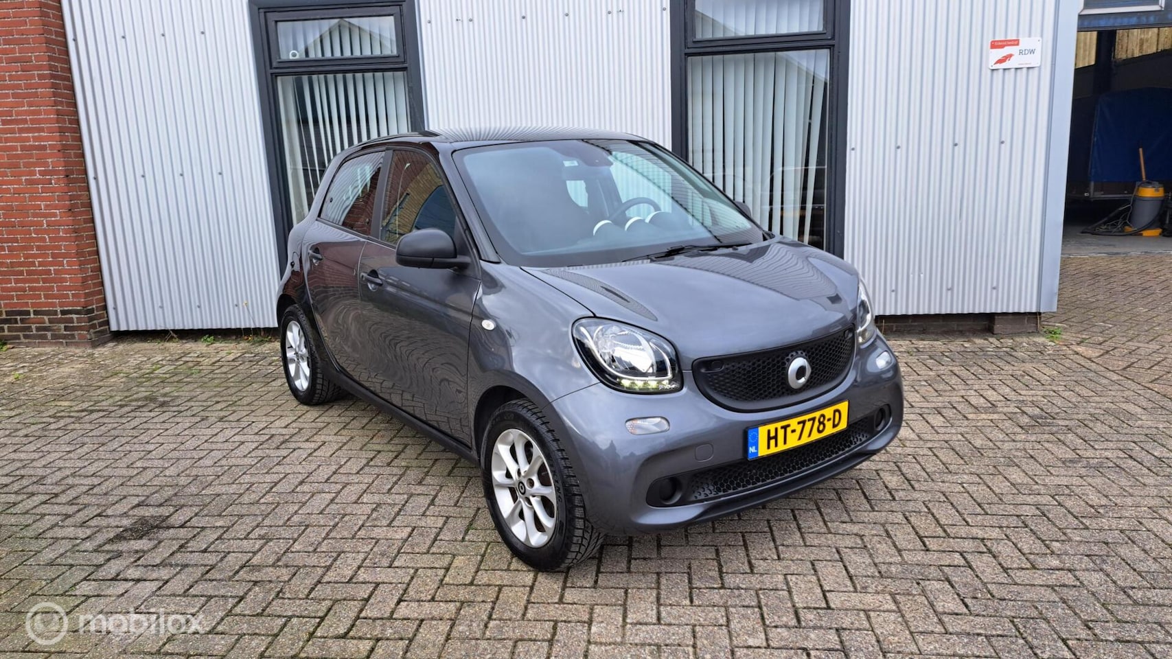 Smart Forfour - 1.0 Pure 1.0 Pure - AutoWereld.nl