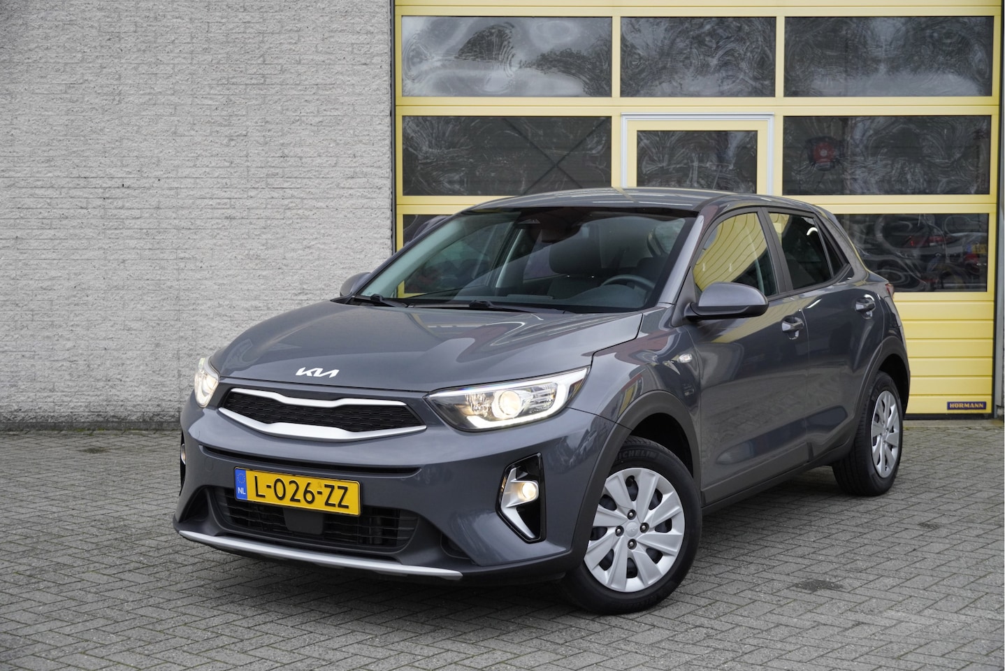 Kia Stonic - 1.0 T-GDi MHEV ComfortLine BJ2021 Led | Trekhaak | Audio | Airco | Getint glas - AutoWereld.nl