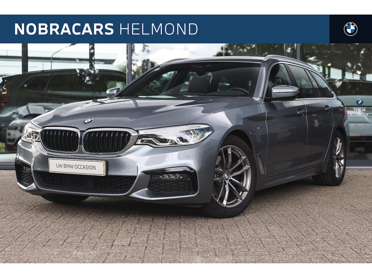 BMW 5-serie Touring - 520i High Executive M Sport Automaat / Adaptieve LED / Achteruitrijcamera / M Sportonderst - AutoWereld.nl