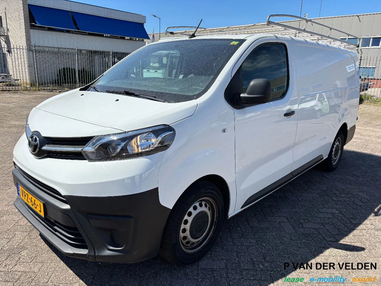 Toyota ProAce Worker - | 2.0 D-4D Cool Lang - AutoWereld.nl