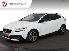 Volvo V40 Cross Country - 1.5 T3 Polar+ Luxury | NAP | Automaat | 1e eigenaar | Pano | Leder | Stoelverwarming | Key