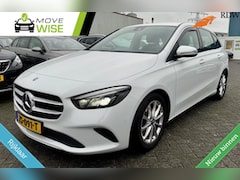 Mercedes-Benz B-klasse - 180 130pk Launch Edition Premium | AUTOMAAT | Facelift | Lage KM NAP | Camera | Carplay |